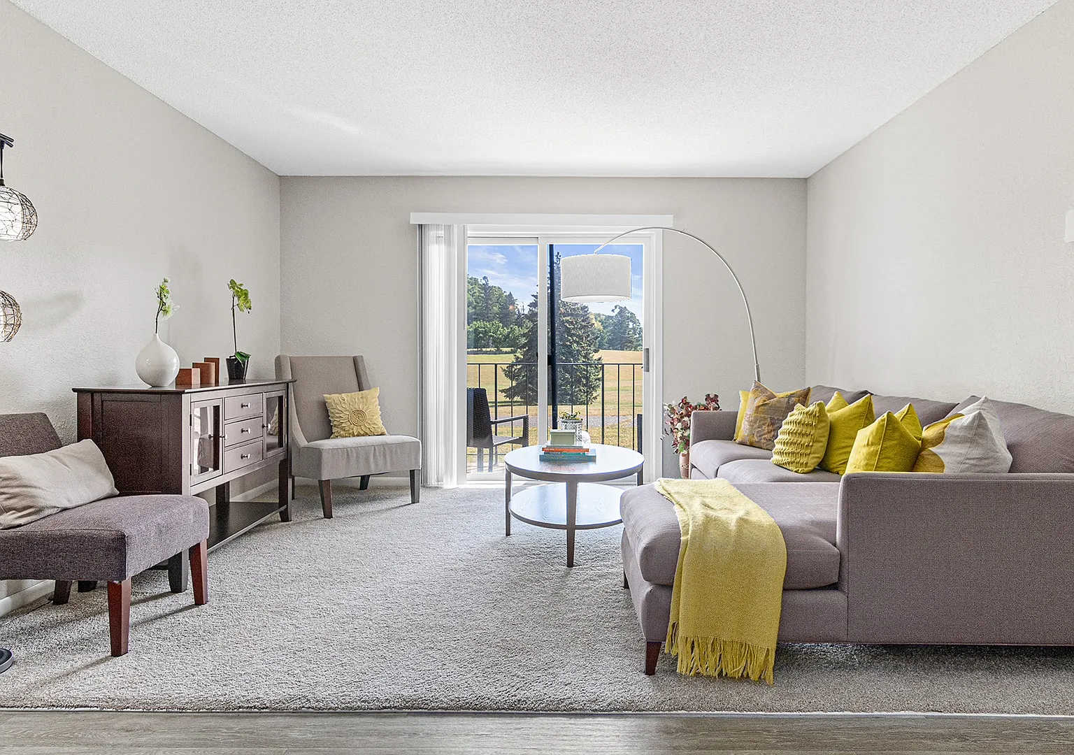 Park Place Apartments — Photo 3