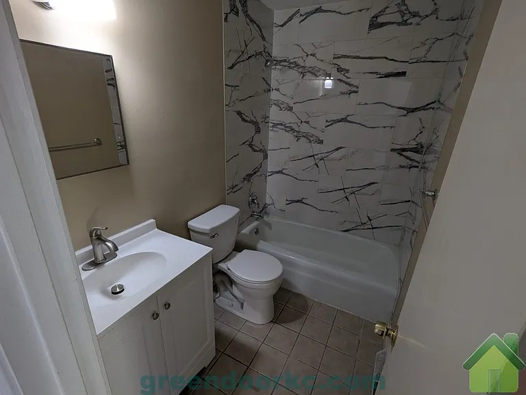 8917 Haskins St — Photo 7
