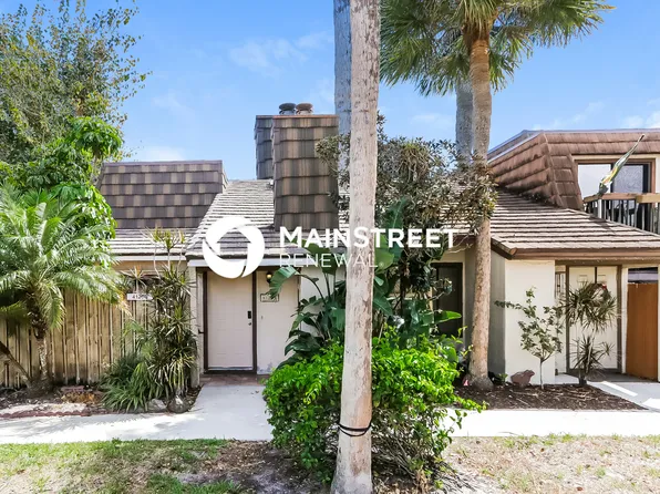 4120 Palm Bay Cir, West Palm Beach, FL 33406