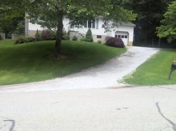 17 August Ln, Wantage Twp., NJ 07461