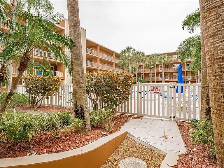 12760 Indian Rocks Rd #1017 — Photo 30