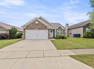 2532 Milsom Ln, Lexington, KY 40511