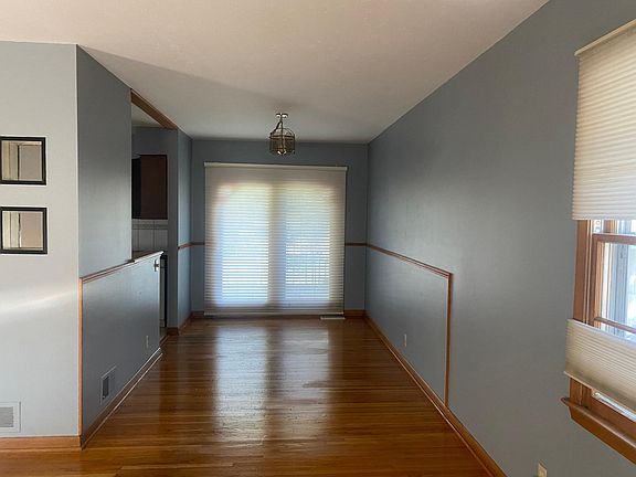 4th image of 7636 Nina St