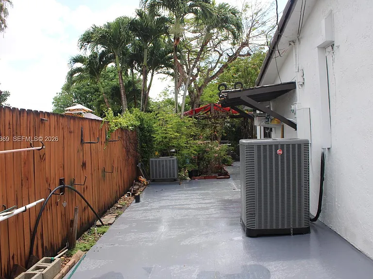 6371 SW 109th Ct — Photo 37