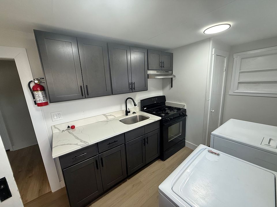 Gorgeous NEW kitchen!