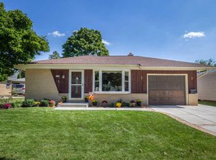 3838 S 93rd St, Milwaukee, WI 53228