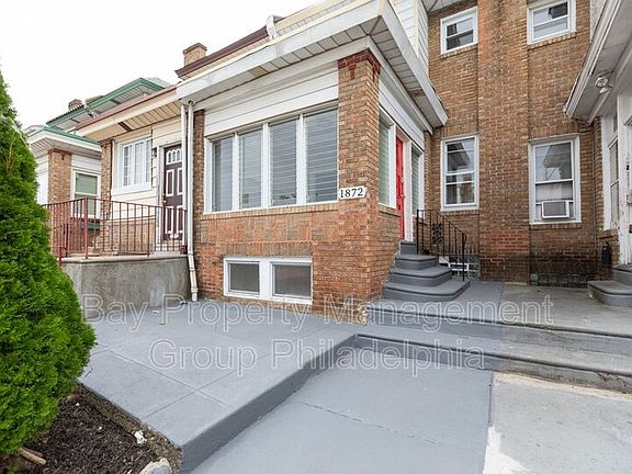 2nd image of 1872 Conlyn St Floor 1