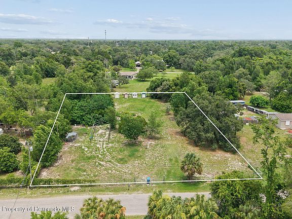 3rd image of 9361 Orchard Way