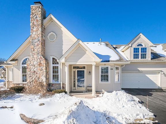 2nd image of 627 Bellflower Rd