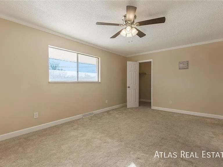 3931 S Boston St — Photo 18