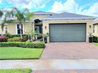 11198 SW Lake Park Dr, Pt Saint Lucie, FL 34987
