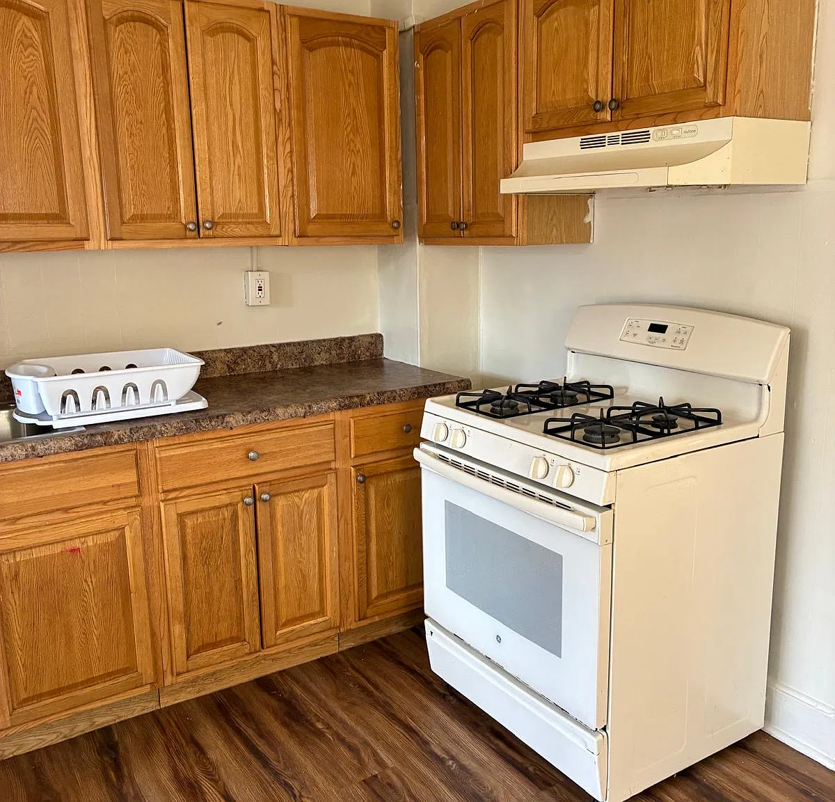 Sherman St, Perth Amboy — Photo 1