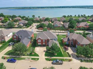 1709 Lake Bluff Dr, Garland, TX 75043