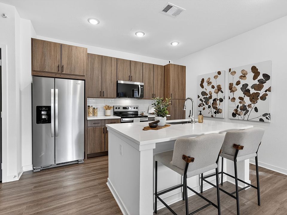 Switch Luxury Apartments - 13280 Trolley Vw Colorado Springs CO (7