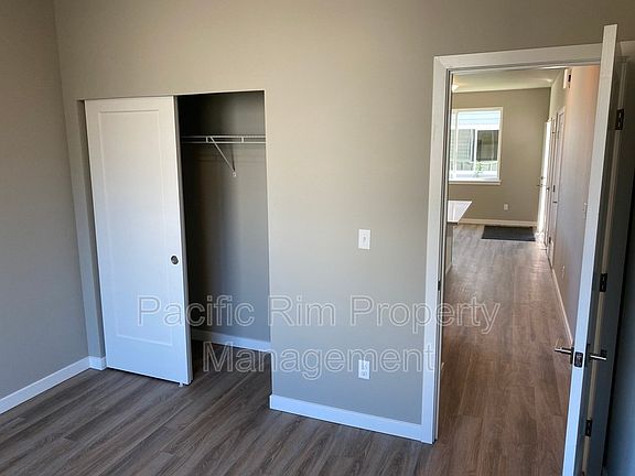 3rd image of 4634 S Yakima Ave APT A