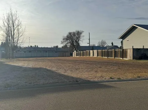 5115 57th Ave, Edgerton, AB T0B 1K0