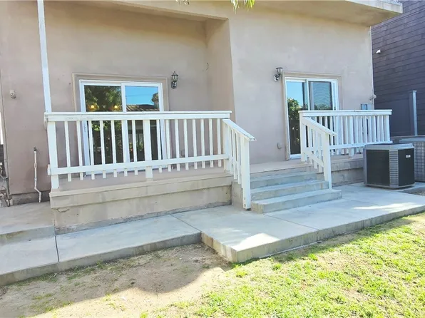 515 S Helberta Ave, Redondo Beach, CA 90277