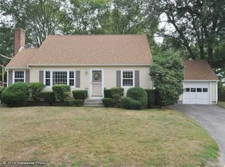 47 Mullen Rd, Warwick, RI 02888