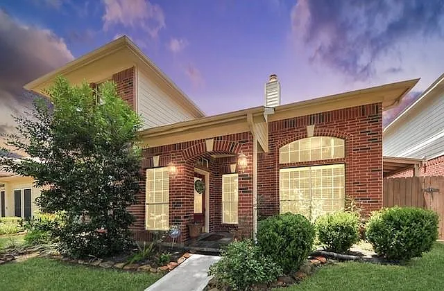 15902 Timber Run Dr