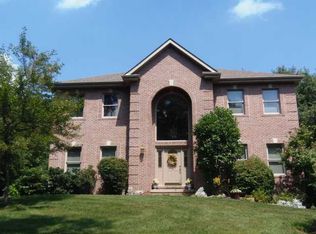 197 W Cruikshank Rd, Butler, PA 16002