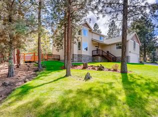 19931 Powers Rd, Bend, OR 97702