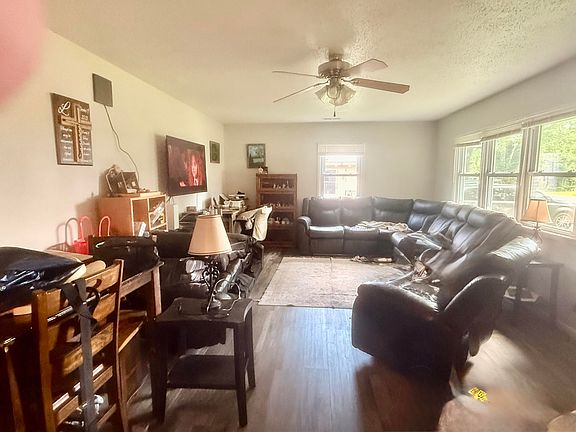 2nd image of 507 S Randel Street