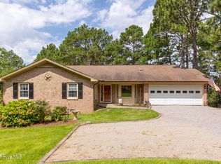 168 Overlook Dr, West End, NC 27376