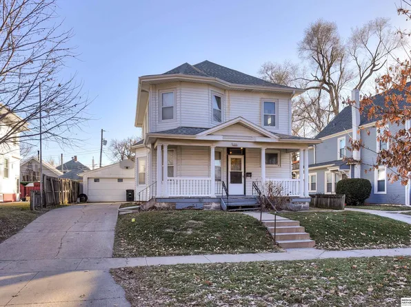 4809 Cass St, Omaha, NE 68132