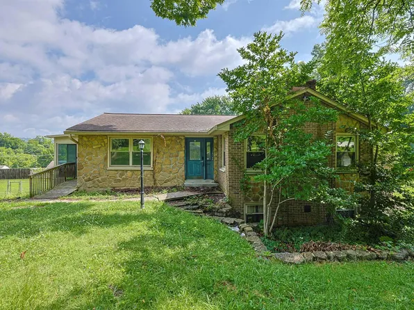 736 Parkview Dr, Taylor Mill, KY 41015
