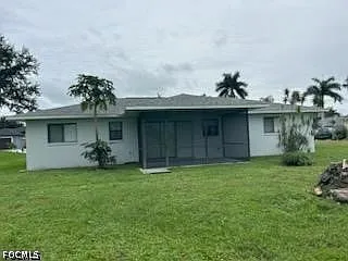 3 bed, 2.0 bath, 1212 sqft, $1,800 — Photo 4