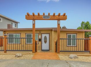 1323 Darwin St, Seaside, CA 93955