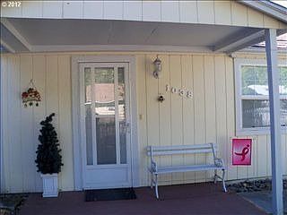 2nd image of 1038 W Fairhaven St