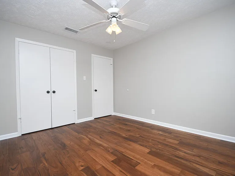 239 Malone St #B — Photo 28