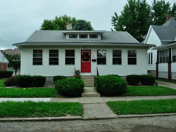 509 W Adams St, Clinton, IL 61727