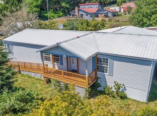 76066 Atkins Rd, Rainier, OR 97048