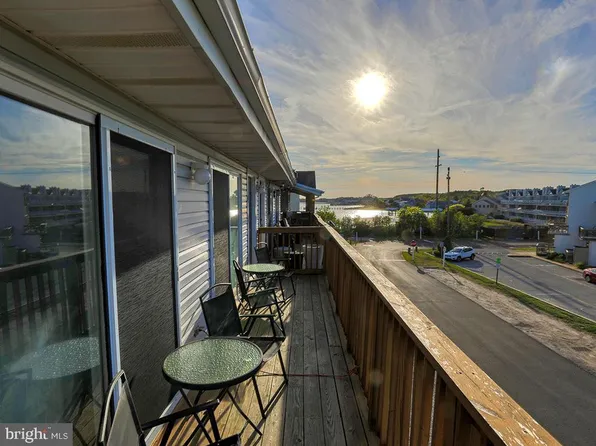 118 Bellevue St #4, Rehoboth Beach, DE 19971