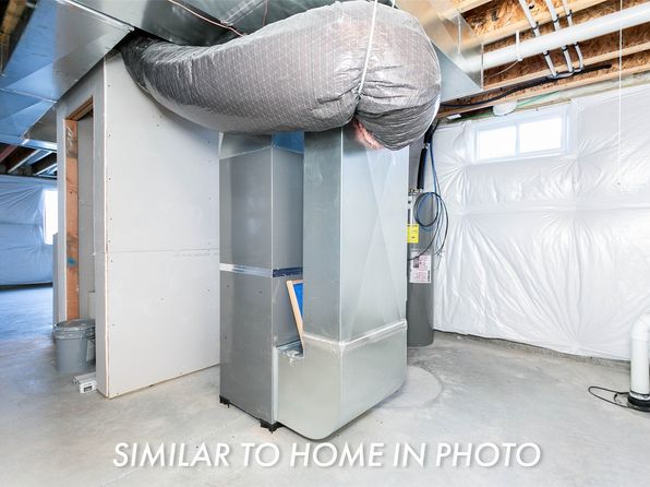 6918 SE 7th Ave, Pleasant Hill, IA 50327