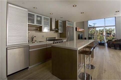 1st image of 188 King St Unit 307