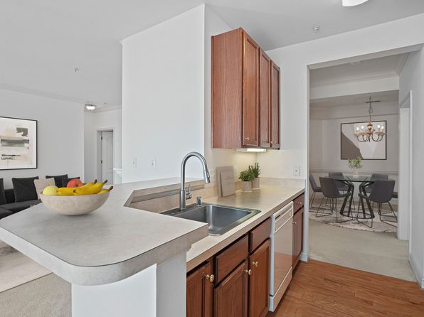 2150 Troon Overlook APT 304