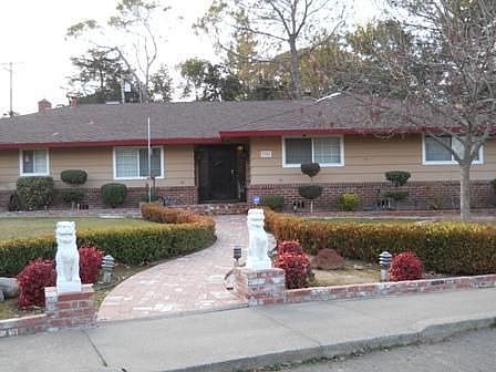 1st image of 3301 Green Park Ln