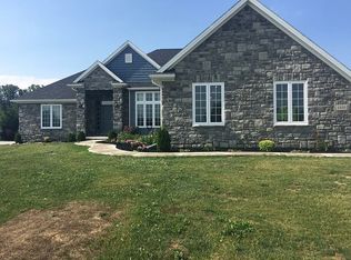 1420 Smith Rd, Temperance, MI 48182