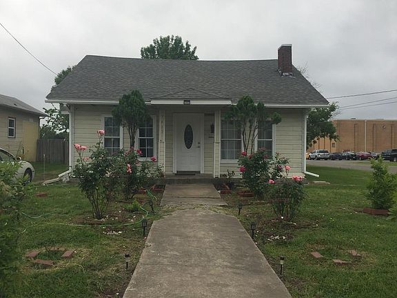 2nd image of 3611 Oneal St