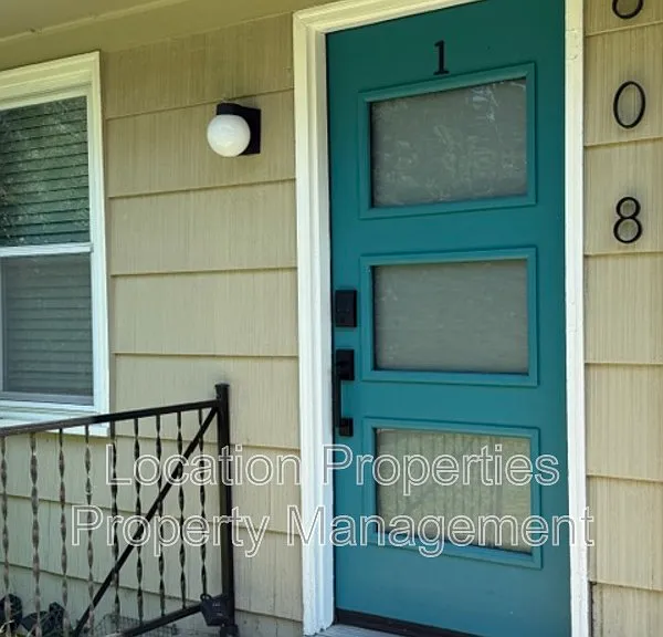 608 W 25th St #1 — Photo 1