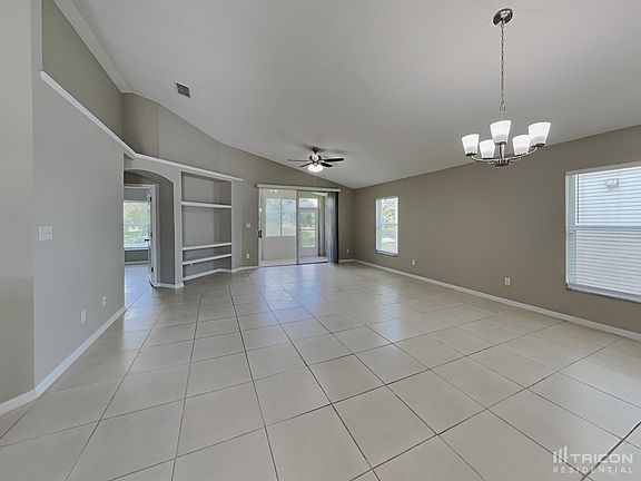 3rd image of 12653 Gettysburg Cir
