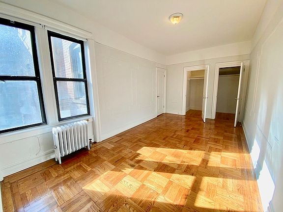 2nd image of 403 Saint Johns Pl #3D