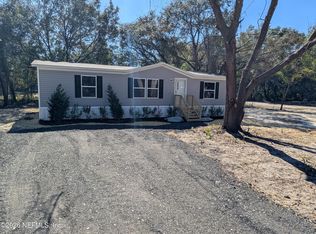 207 Ash St, Interlachen, FL 32148