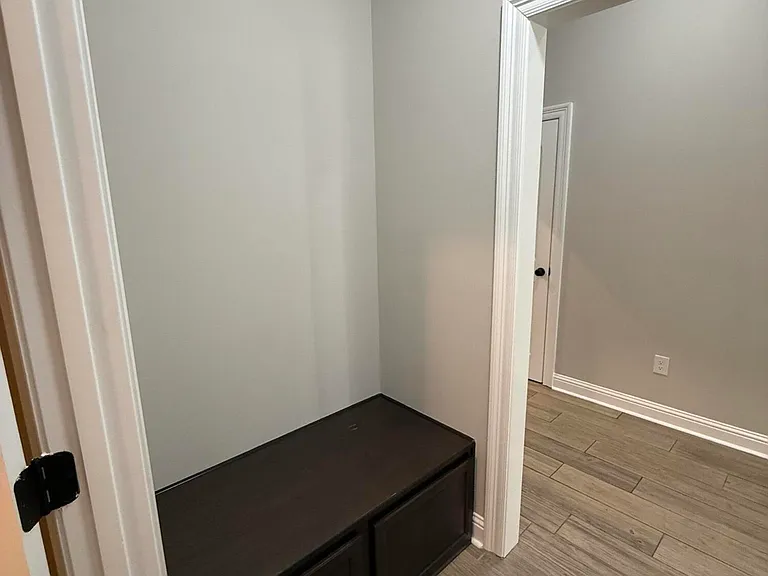 404 Sparrowhawk St — Photo 38