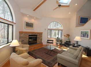 108 Standing Rock Rd, Chapel Hill, NC 27516