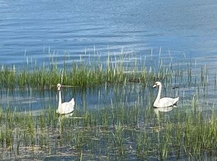 39 Crab Cove Ter, Wareham, MA 02571