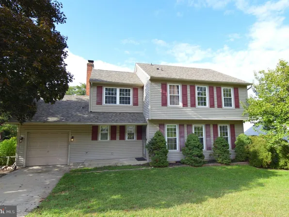 23 Pembrook Rd, Blackwood, NJ 08012